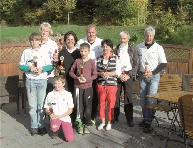 Die Sieger des Tages David Bley, Martina Bley, Fabian Böber, Monika Fachinger, Patrick Ritzdorf, Rolf Blaschke, Ingrid Barth, Horst Preyer, Guido Lösch.Privat