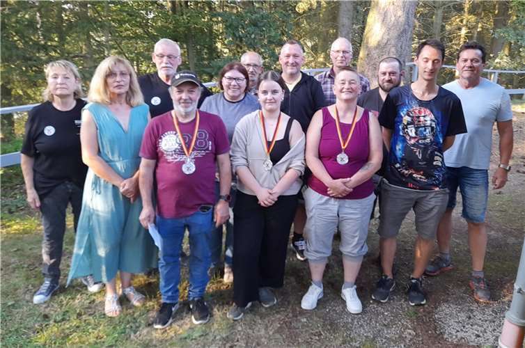 Die Sieger und Teilnehmer beim Königsschießen 2024.  Foto: Brigitte Arenz
