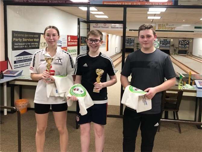 Die Siegerehrung der U18.