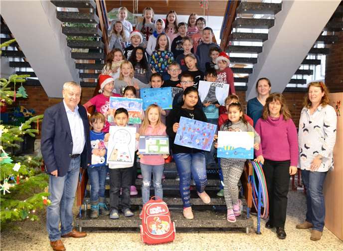 Die Siegerehrung fand in der Grundschule Bullay statt.