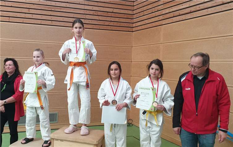 Die Siegerehrung von Lara Theisen.Fotos: privat