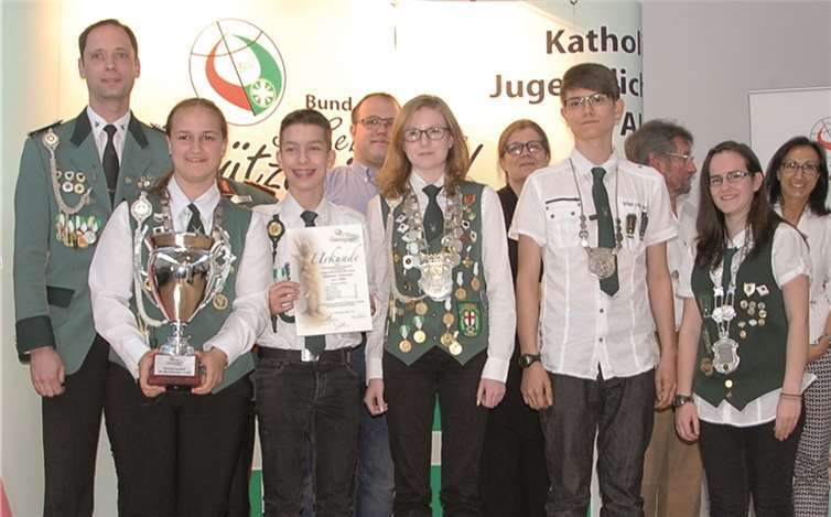 Drei große Siege eingefahren 