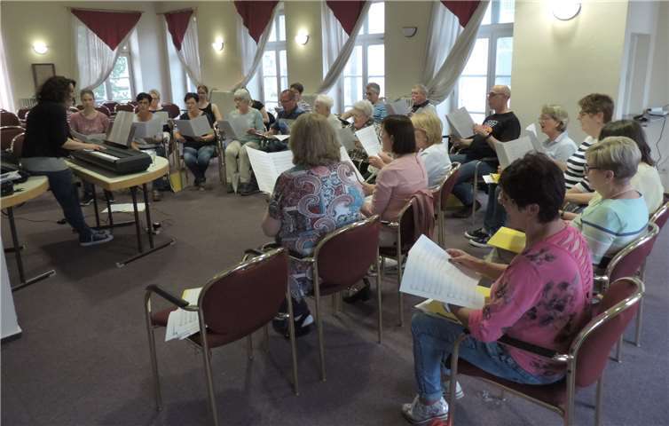 Die Singgemeinschaft hat sich intensiv auf das Konzert vorbereitet. privat