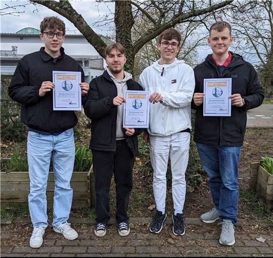 Die Sinziger Schachschüler.  Foto: privat