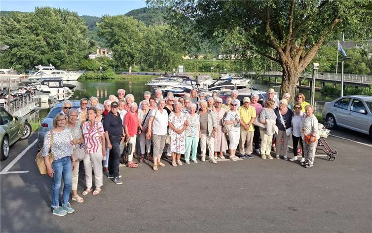 Die Sinziger Seniorinnen und Senioren genossen den Ausflug an die Mosel. Foto: Stadtverwaltung Sinzig