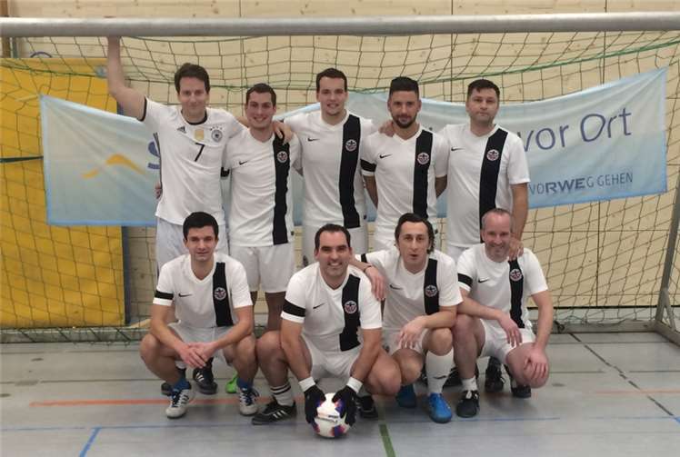 Die Soccer Linz gewannen das spannende Freizeit Turnier am Freitag. privat