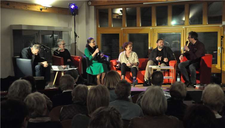 Die Sofagäste in der ersten Halbzeit waren Urte Seiffert und Stephan Faber.privat