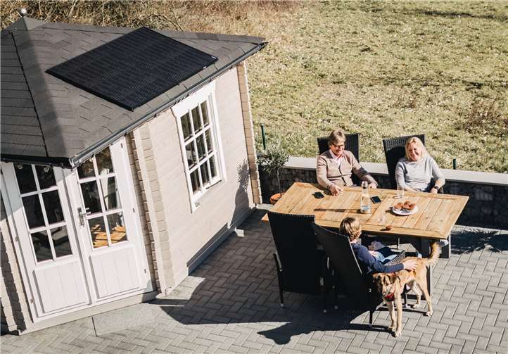 Die Solaranlage für kleines Geld – bereits nach wenigen Jahren rentiert sich die Mini-Solaranlage Solarista. Jetzt informieren unter www.solarista.shop. Foto: Sebastian Jung/evm.