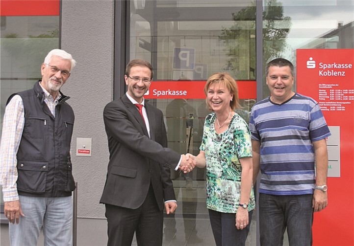 Die Sparkasse Koblenz unterstützte mit einer Spende den Orgelverein Heilige Dreifaltigkeit Weißenthurm.privat