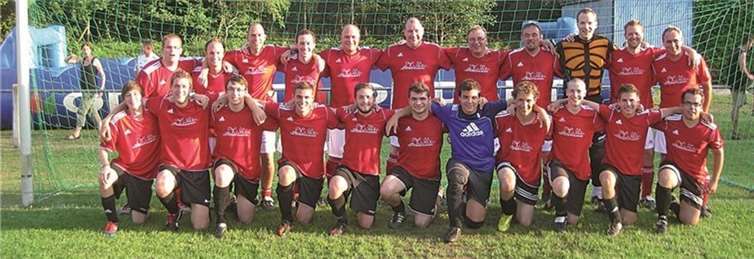 Die Spieler der FZM Barweiler sind fest entschlossen, den ersten Titel der Saison auf heimischem Boden zu gewinnen. privat