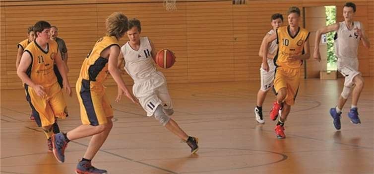 Die Spieler der U16.1 konnten das Spiel im heimischen NCG-Dome souverän gewinnen. privat