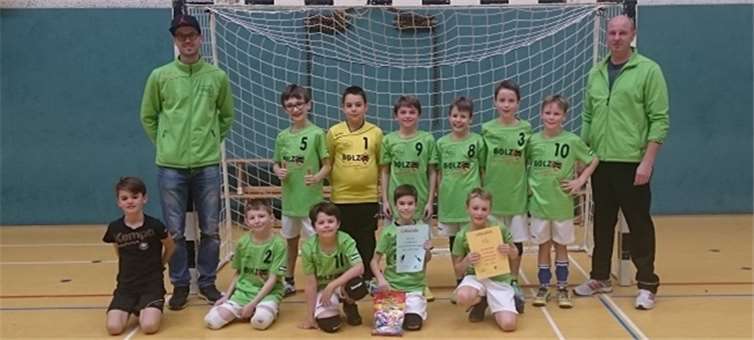 Die Spieler in der hinteren Reihe (v.l.): Julian Mittler, Joshua Frank, Joel Maas, Felix Heuft, Justus Hübener, Silas Otto. In der vorderen Reihe (v.l.): Jesper Schlich, Marlon Müller, Finn Nürenberg, Yannik Fritzen und Jona Klöppel.privat