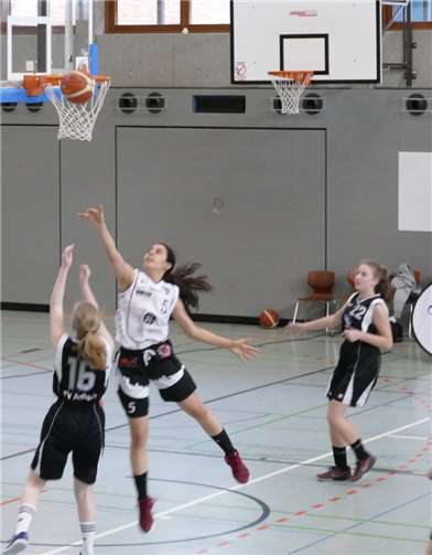 Die Spielerinnen aus Arzbach zeigten großen Einsatz.