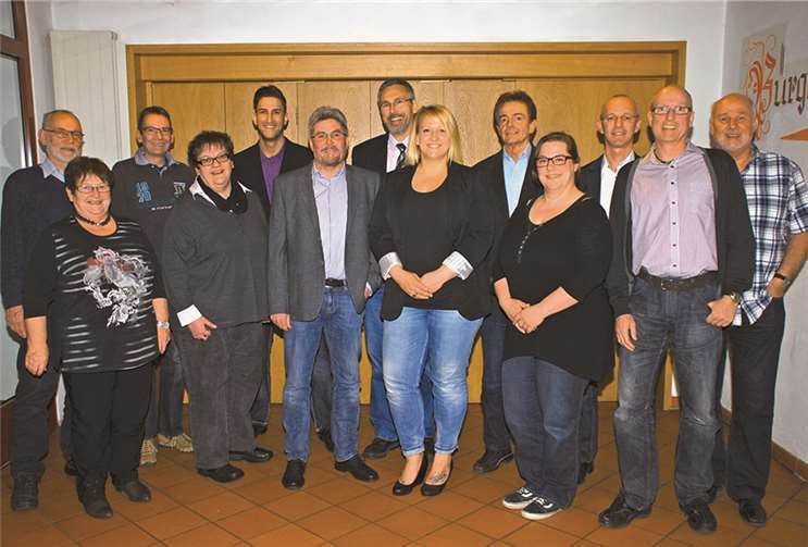 Die Spitzenkandidaten der FWG-Bewerberliste stehen bereit. privat