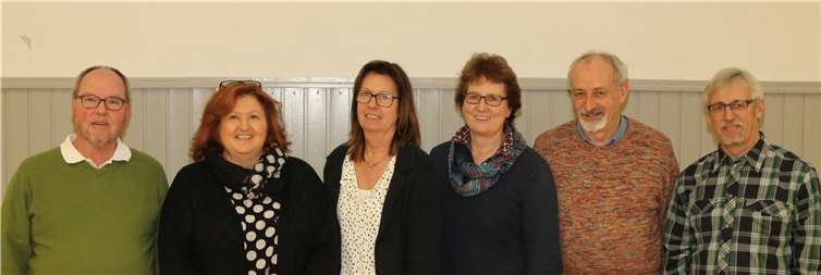 Die Spitzenkandidatinnen und -kandidaten für die Stadtratsliste der Neuwieder Grünen: (V.l.) Joachim Adler (Platz 4), Judith Klaes (5), Regine Wilke (1), Elisbeth Freise (3), Wolfgang Rahn (2), Peter Buchholz (6).Foto: privat