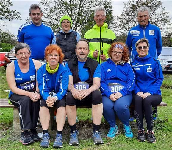 Die Sportfreunde der LG Laacher See beim Lauf auf der Mönchsheide.  Foto: 1. Peter Jeandree