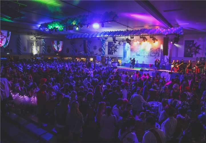 Die Sporthalle am Miegesweg war schon seit Wochen ausverkauft.