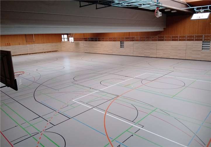Die Sporthallenrenovierung ist abgeschlossen. Fotos: privat