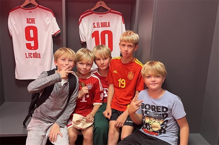 Die Sportklasse 5bs im Fußballfieber