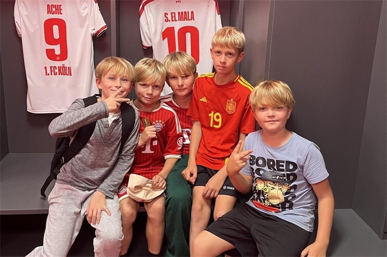 Die Sportklasse 5bs im Fußballfieber