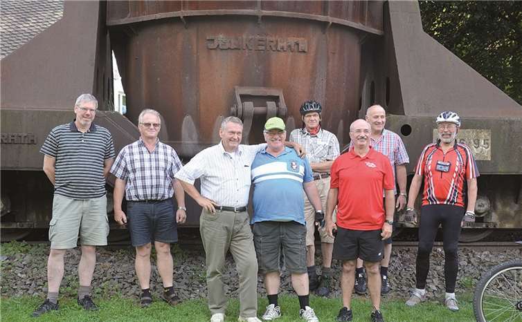 Die Sportler bei einer Rast in Jünkerath.privat