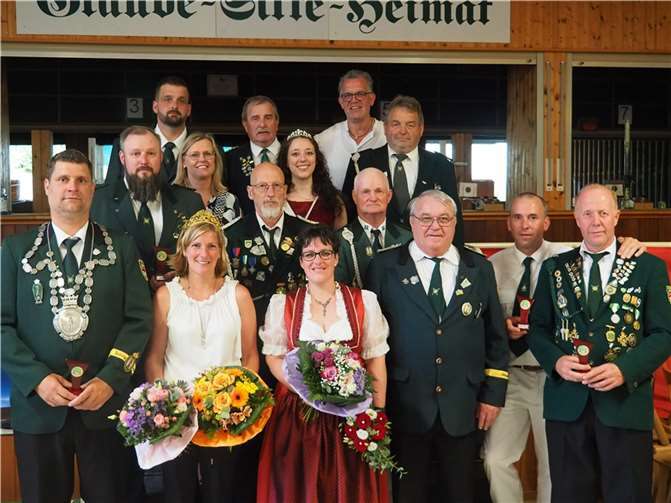 Die St. Eustachius Schützengesellschaft Kärlich veranstalteten ihr traditionelles Königsschießen. Fotos: privat