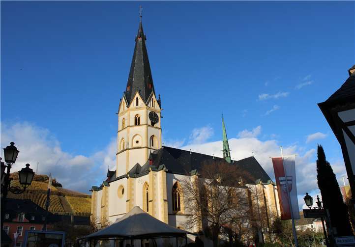 Die St. Laurentius Kirche - ein Wahrzeichen von Ahrweiler.