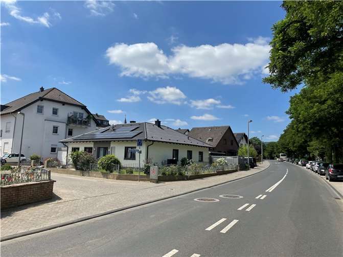 Die St.-Pius-Straße in Bachem. Foto: ROB