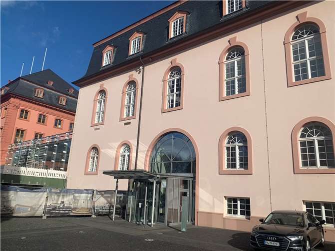 Die Staatskanzlei in Mainz. Foto: ROB