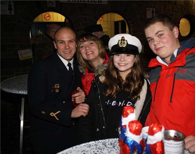 Die Stadt Cochem verbindet mit dem Marine-Tender Mosel bereits eine langjährige Freundschaft.