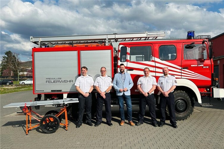 Die Stadt Lahnstein übergibt ein Löschfahrzeug der Freiwilligen Feuerwehr an den Katastrophenschutz in der Ukraine.