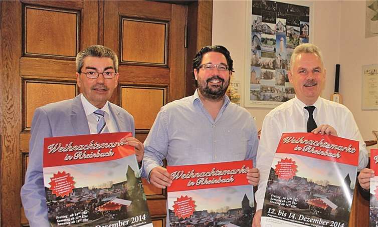 Die Stadt Rheinbach und der Gewerbeverein Rheinbach organisieren auch in diesem Jahr den Weihnachtsmarkt auf dem Prümer Wall. (v.li.: Peter Feuser, Oliver Wolf, Stefan Raetz und Erich Marschall). -STEIN-