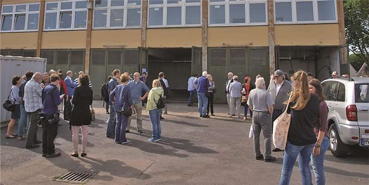 Die Stadt errichtet derzeit im Betriebshof des ehemaligen Koblenzer Servicebetriebes in fünf Bauabschnitten das Wohnheim für Flüchtlinge. US