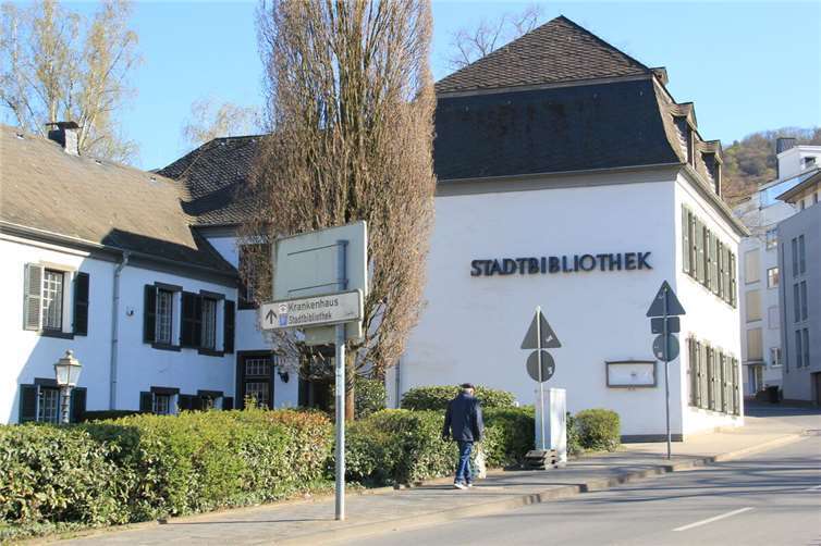 Die Stadtbibliothek Bad Neuenahr-Ahrweiler soll Schritt für Schritt unter das Dach der Ahrtal und Bad Neuenahr-Ahrweiler Marketing GmbH.  Foto: GS