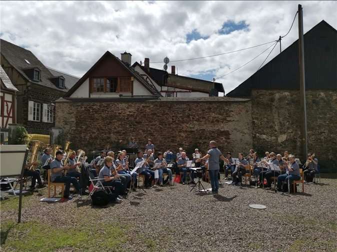 Die Stadtkapelle Münstermaifeld bereitet sich auf die Kirmes vor.  Foto: privat