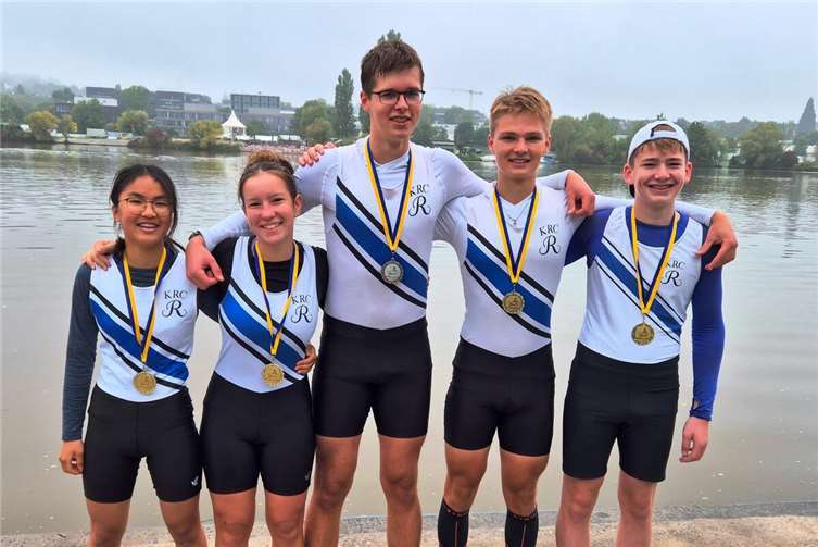 Die Stadtmeister 2025: v.li. Le Phuong Anh Nguyen, Clara Schmidt, Jakob Balczun, Kostiantyn Nehai und Philipp Vogel.  Foto: Koblenzer Ruderclub Rhenania