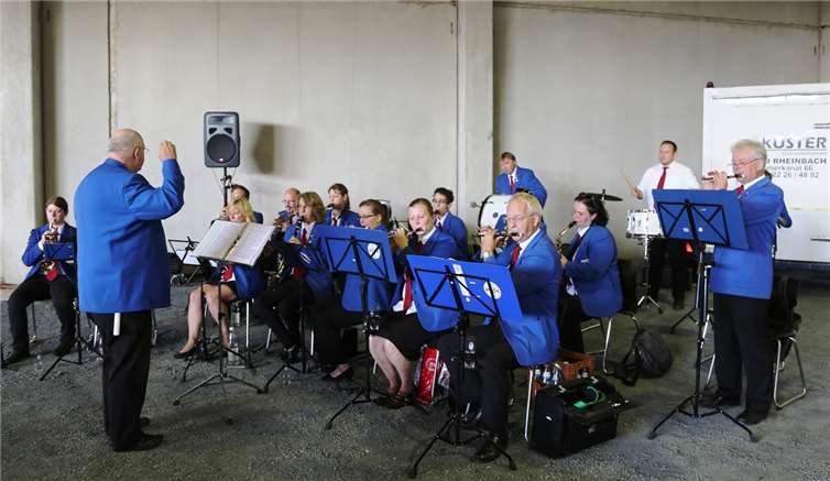 Die Stadtsoldaten Meckenheim sorgten für die richtigen Töne.
