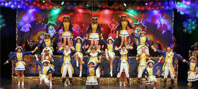 Die Stadtsoldaten beim Auftritt während der Damensitzung.Privat