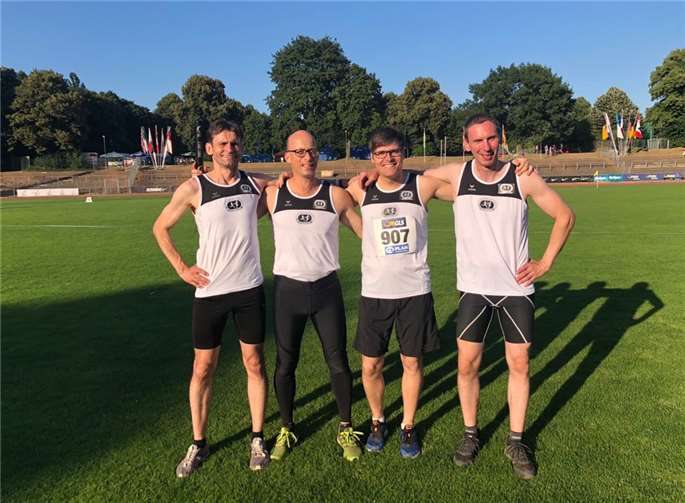 Die Staffel: Peter Rübenach, Michael Seibel, Manuel Bläser und Frank Weber (v.l.).SpVgg Burgbrohl