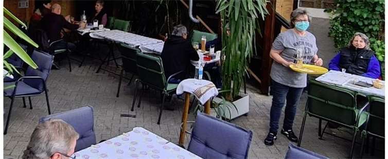 Die Stammgäste des Gasthauses „Zur Aubach“ in Niederbieber freuen sich über die Öffnung der Außengastronomie.Foto: privat