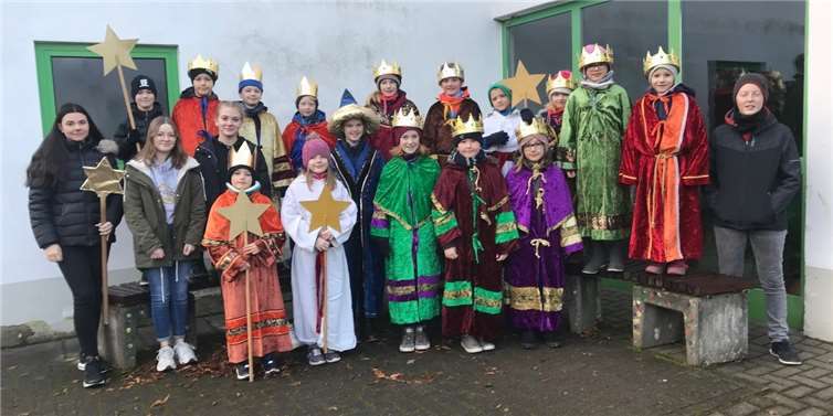 Die Sternsinger aus Löf. Fotos: Ortsgemeinde Löf
