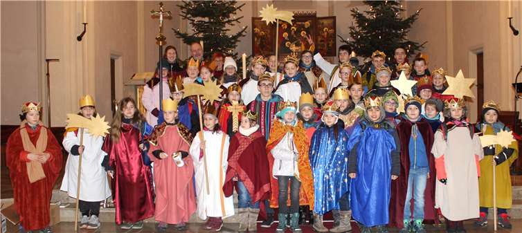 Die Sternsinger der Pfarrgemeinde St. Cyriakus (Niedermendig)privat