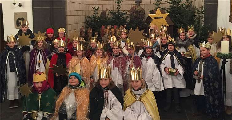 Die Sternsinger der Pfarrgemeinde St. Genovefa (Obermendig)privat