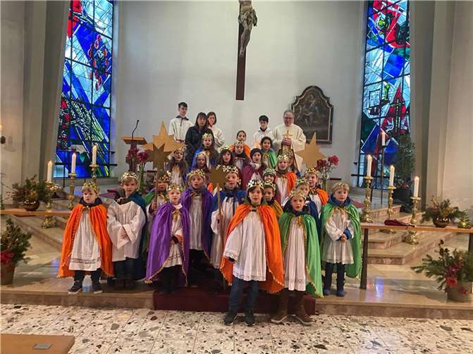 Die Sternsinger konnten am vergangenen Wochenende in den Gottesdiensten ein beeindruckendes Ergebnis präsentieren. Foto: privat