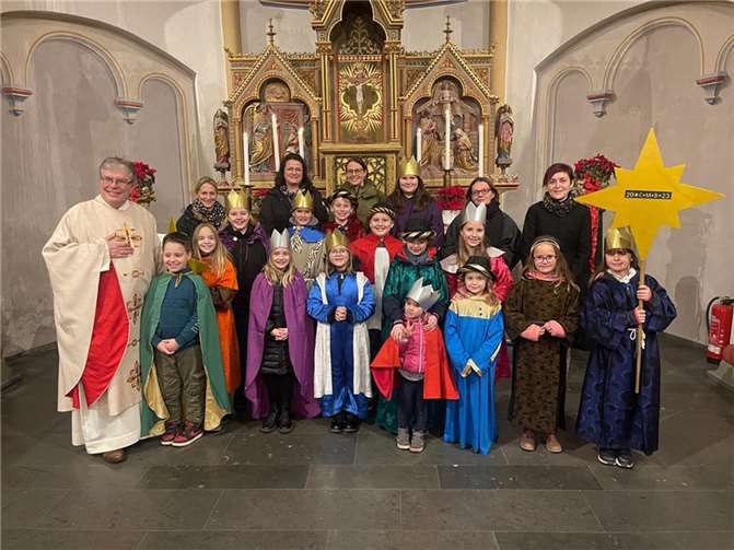 Die Sternsingergruppe aus Miesenheim. Fotos: privat