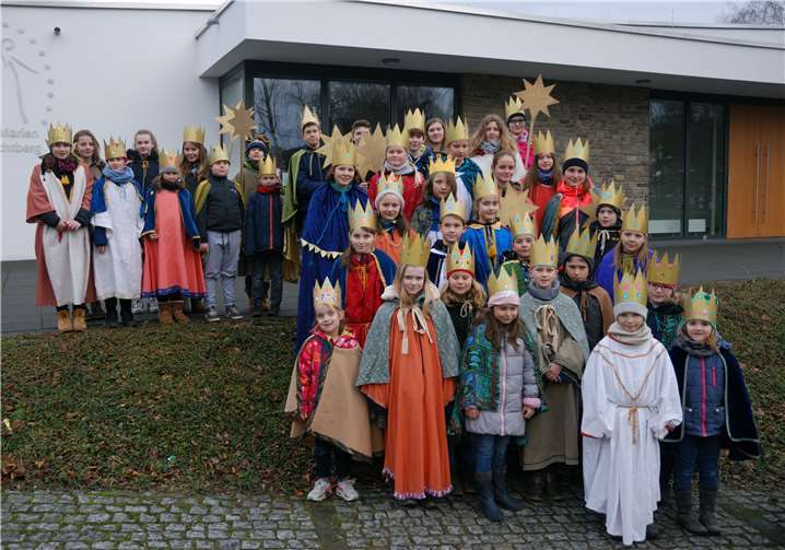 Die Sternsingerschar von Niederbachem. privat