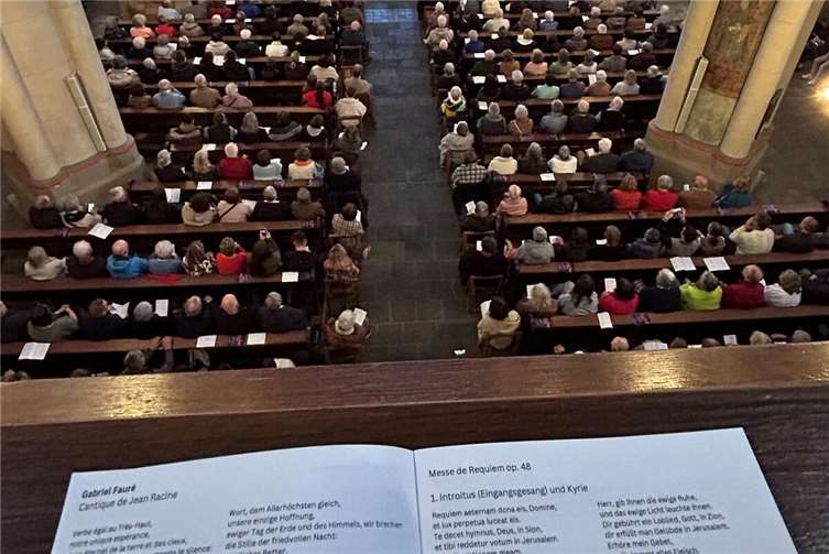 Die Stiftskirche in Münstermaifeld war voll besetzt. Foto: privat