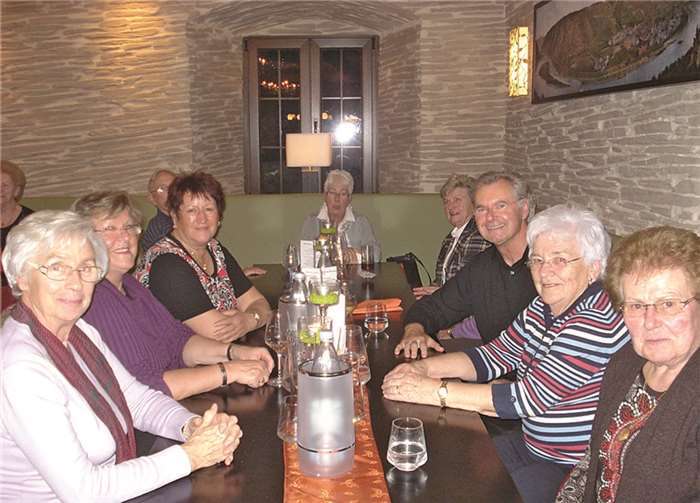 Die Stimmung am Abend der Fotoschau war gut.hbPrivat