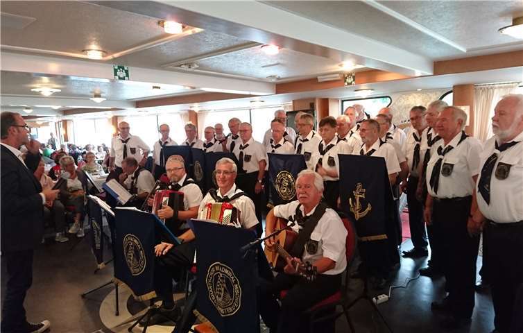 Die Stimmung war prächtig und so kam der Chor auch ohne eine Zugabe nicht herum.Foto: privat