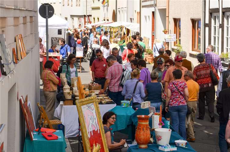 Die Straßen von Remagen laden zum Bummeln ein.  Foto: privat